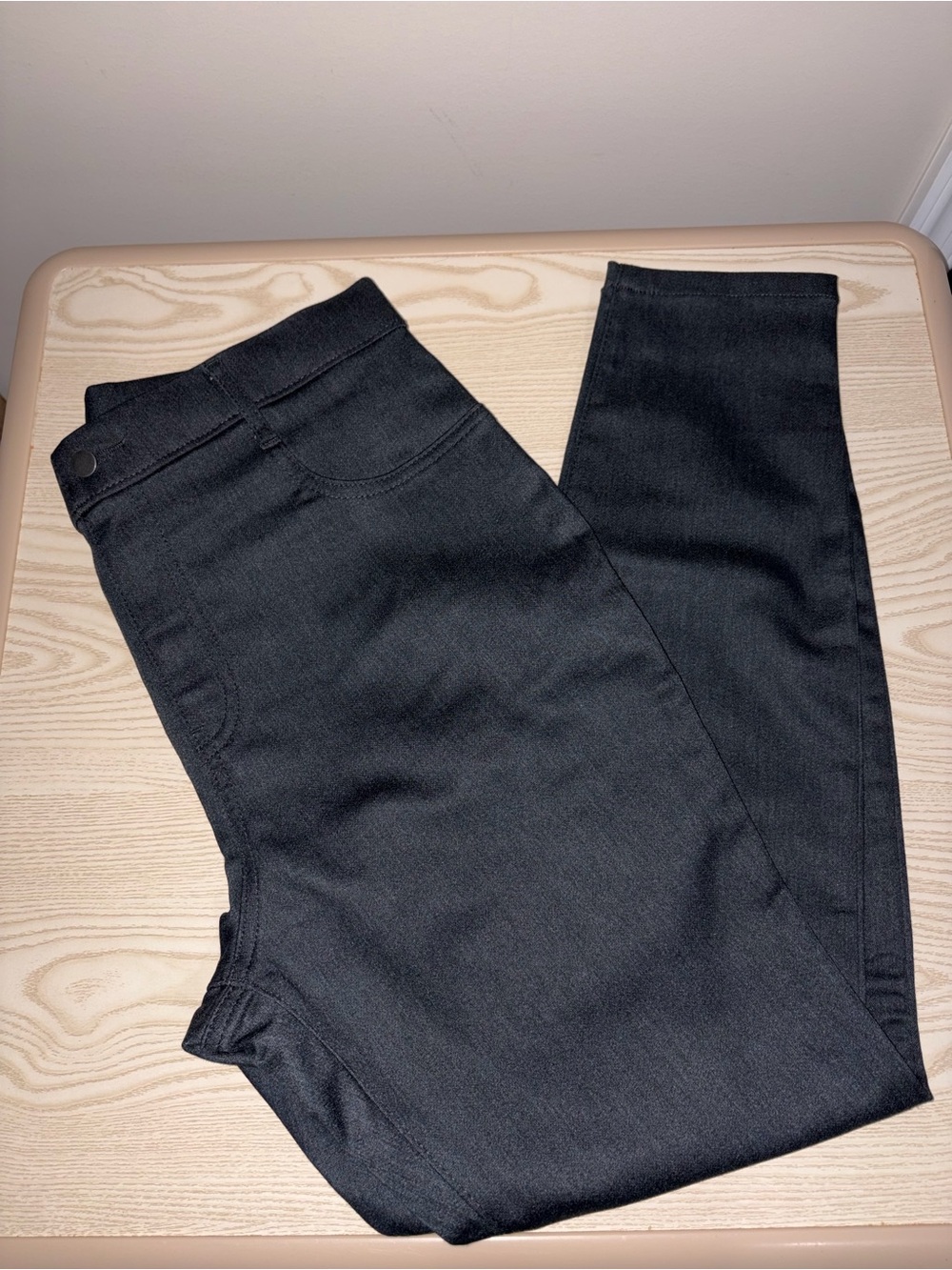 Time and Tru Women's Black High-Rise Skinny Jeans - Sleek Fit